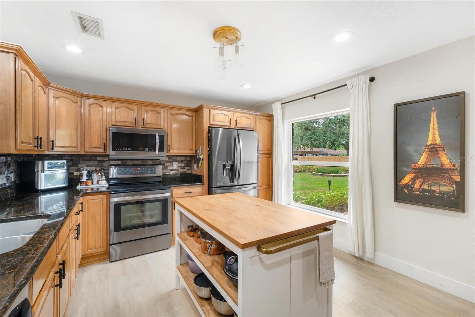 COUNTRY PLACE WEST UNIT II - Residential