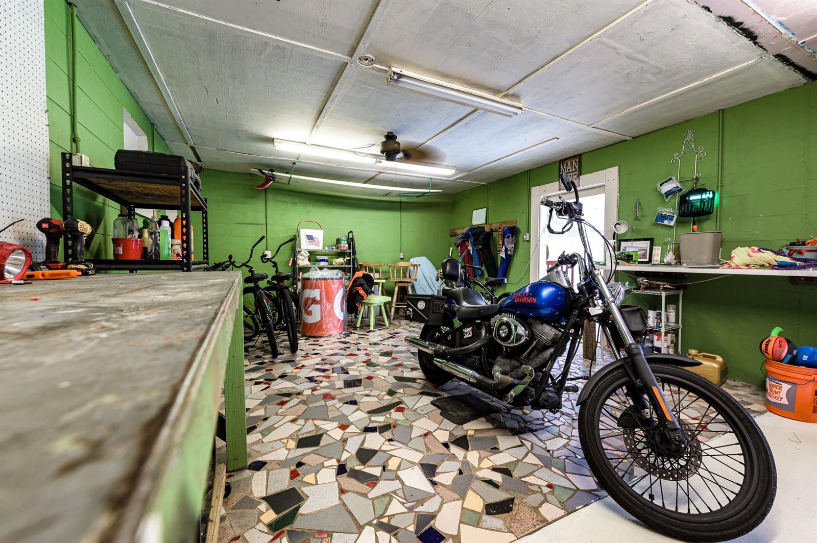 Florida Shores 01 - Residential