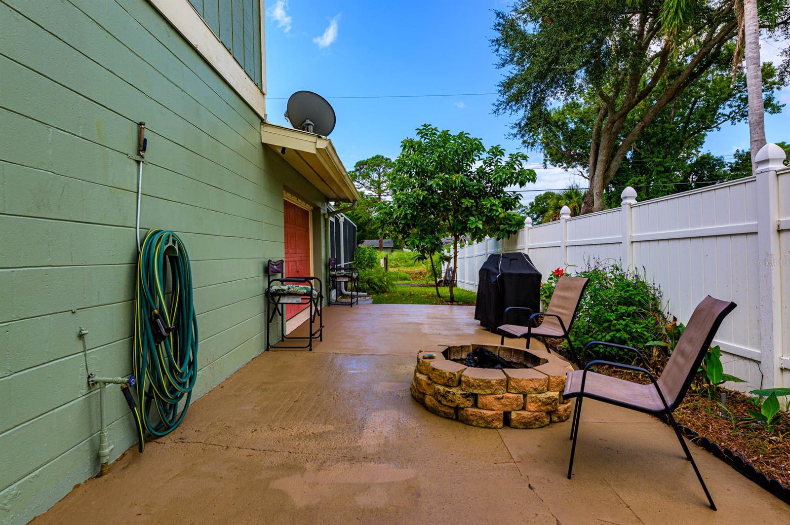 Florida Shores 01 - Residential