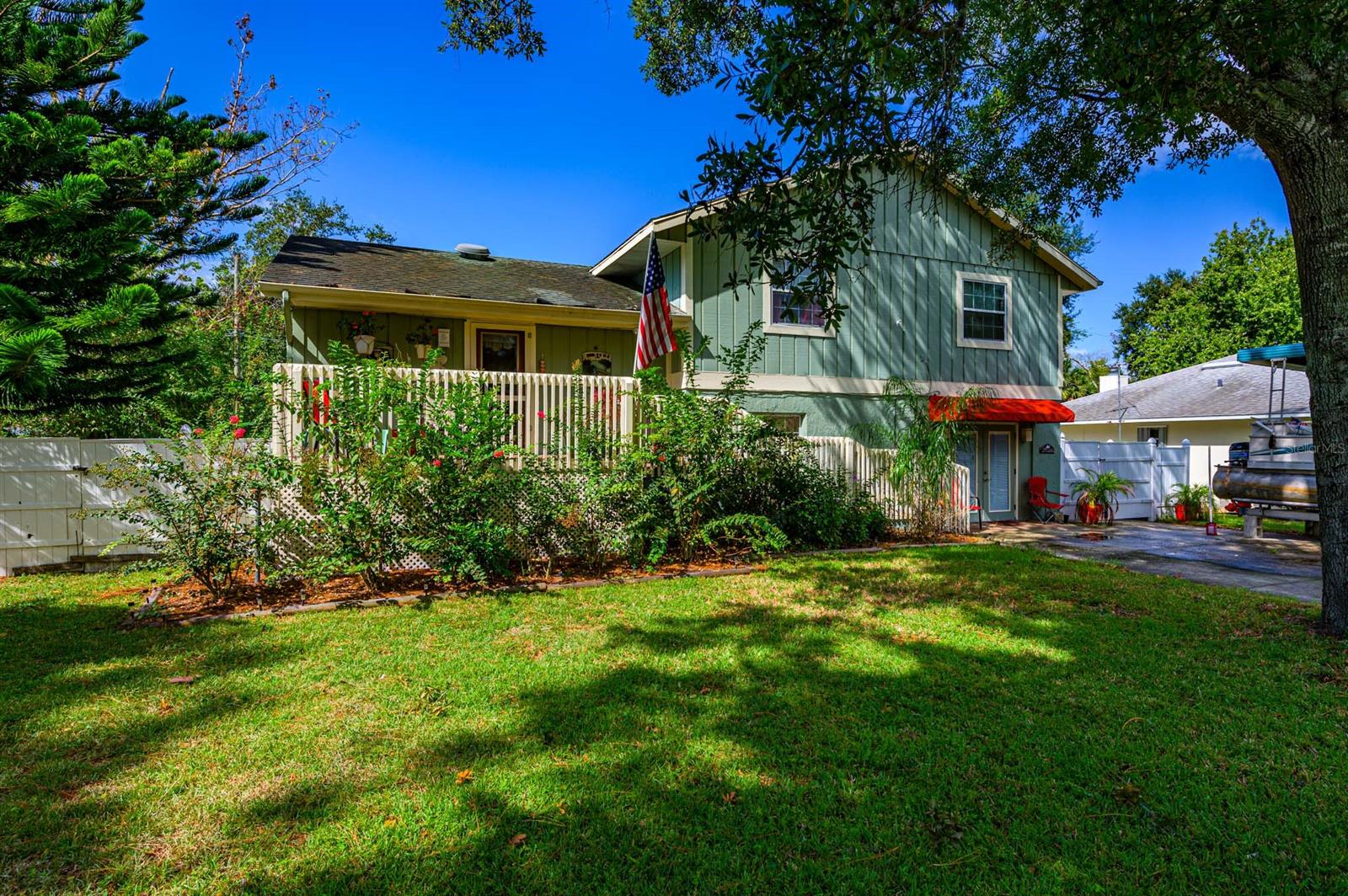 Florida Shores 01 - Residential