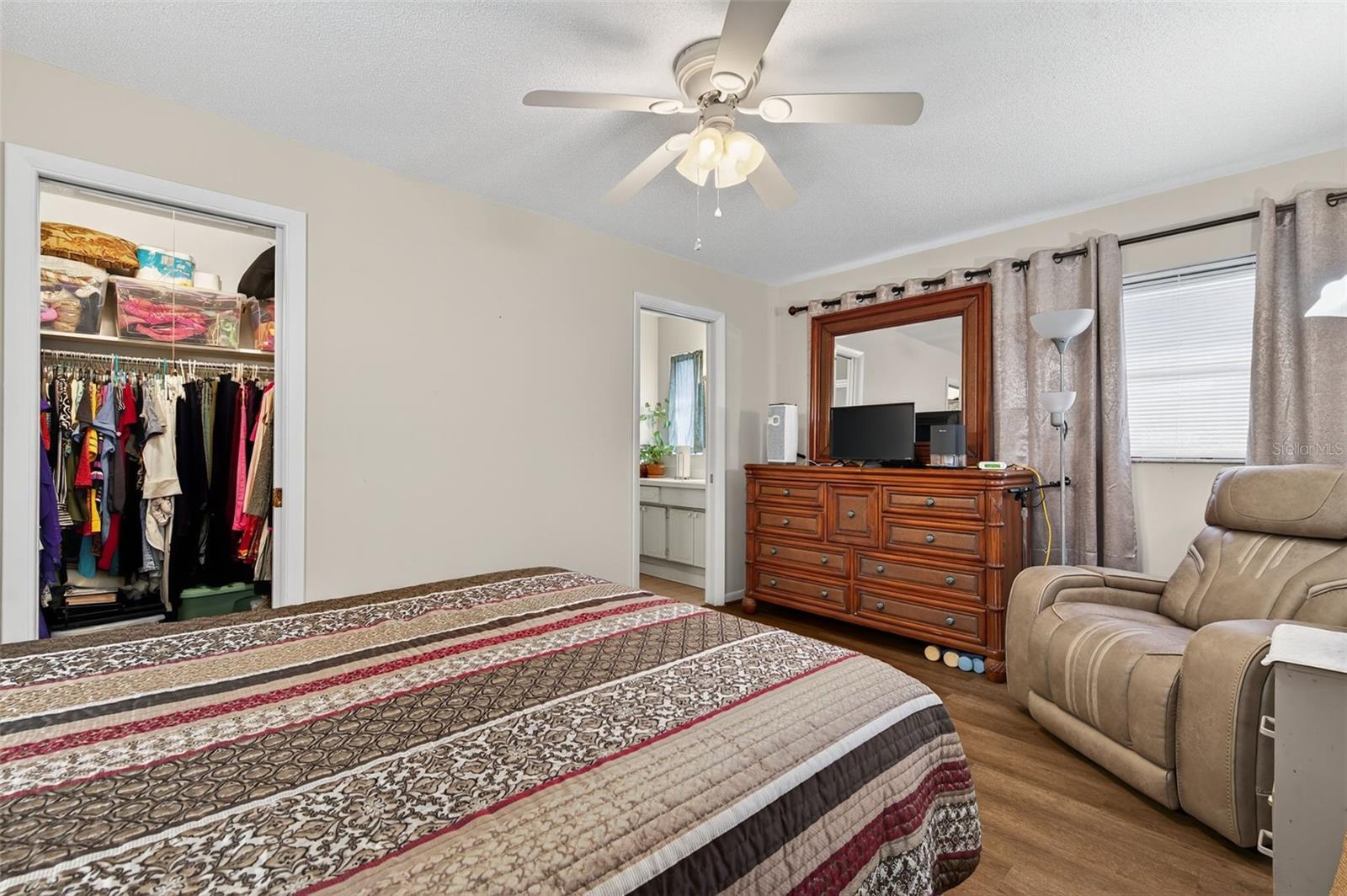 VENDOME VILLAGE - Residential