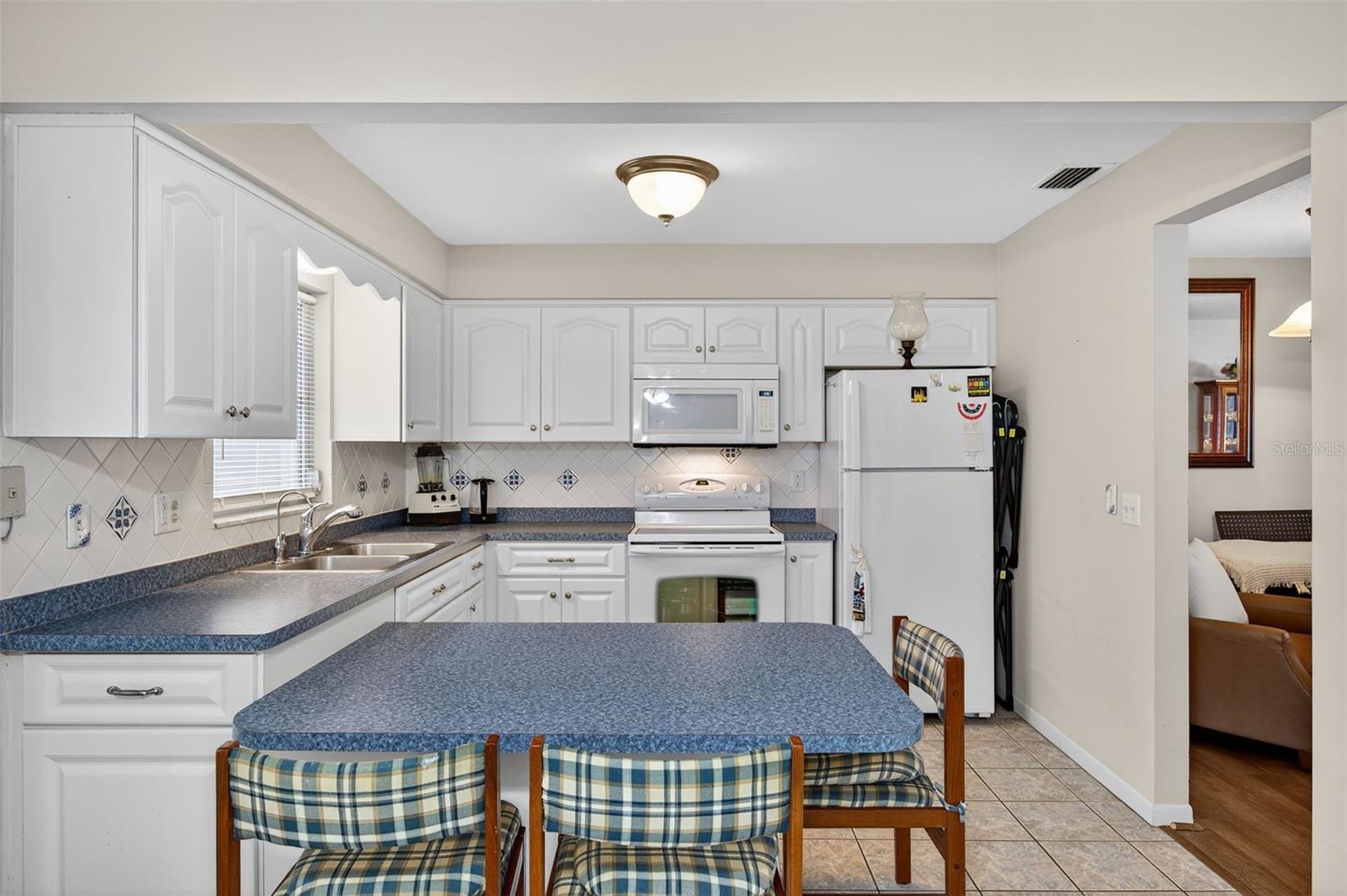 VENDOME VILLAGE - Residential