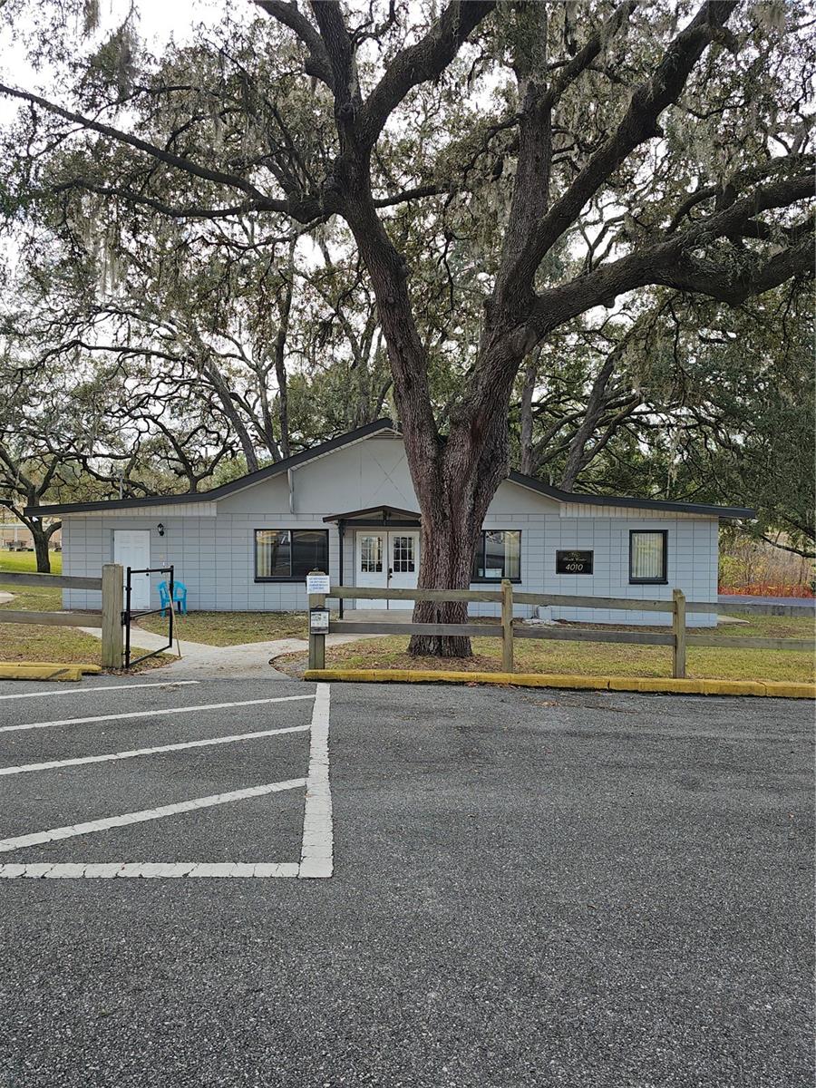 RAINBOW LAKES ESTATES - Land