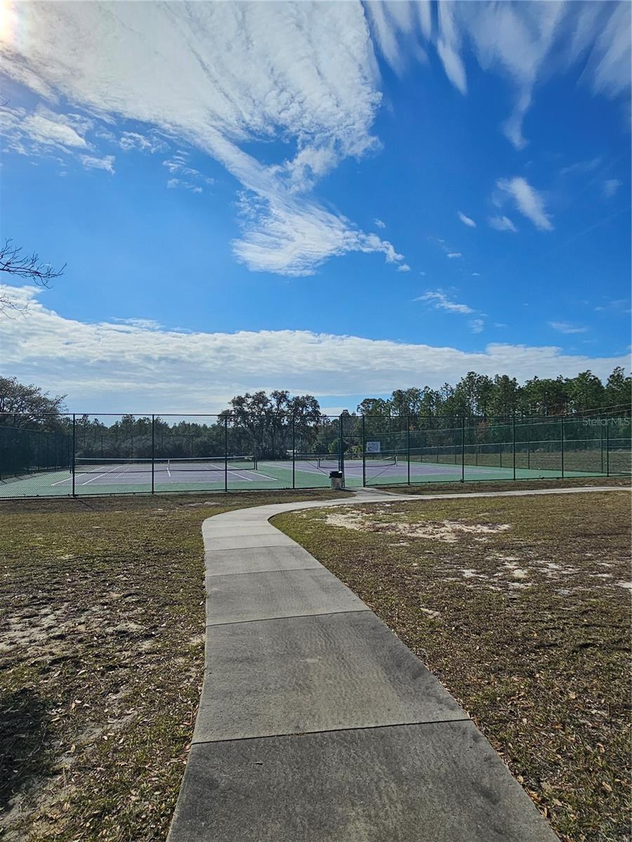 RAINBOW LAKES ESTATES - Land