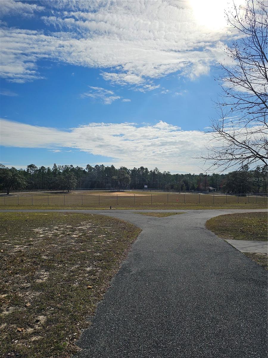 RAINBOW LAKES ESTATES - Land