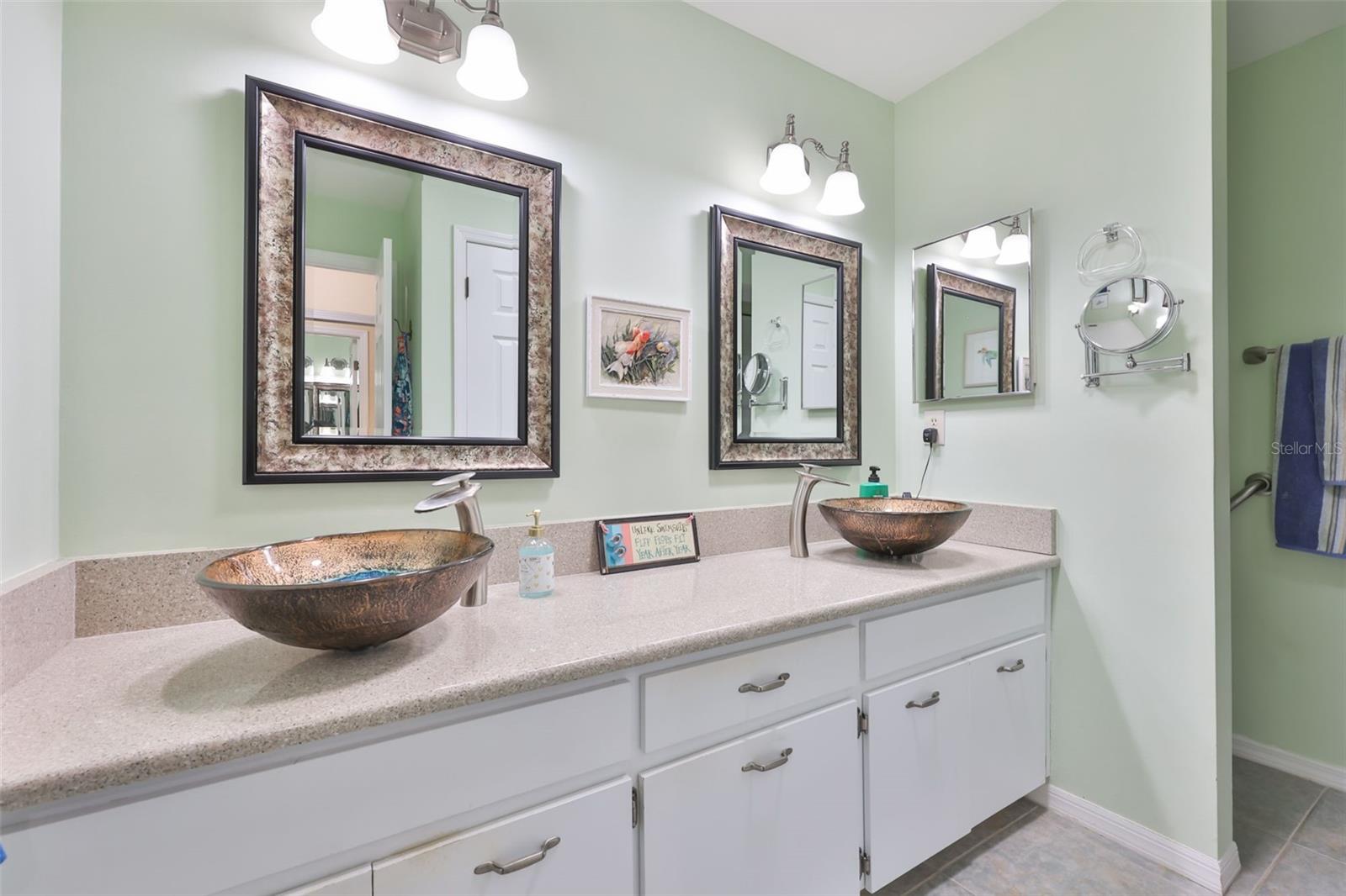LANCASTER III CONDO - Residential