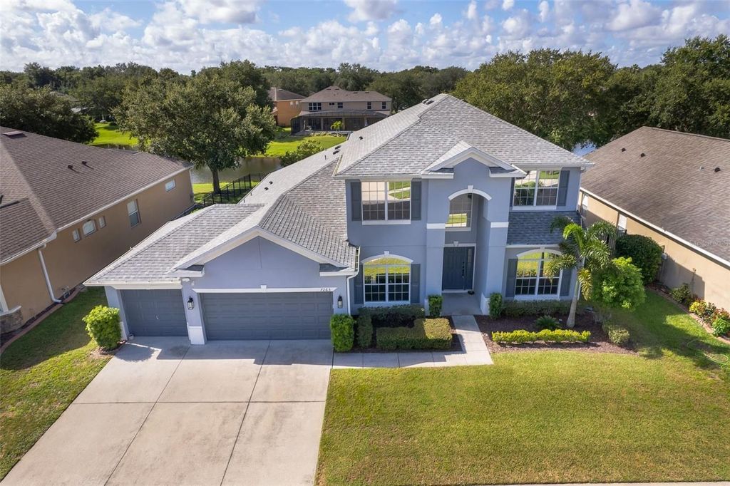 Photo of 7263 Winding Lake Circle, Oviedo, FL 32765 (MLS # O6389673)