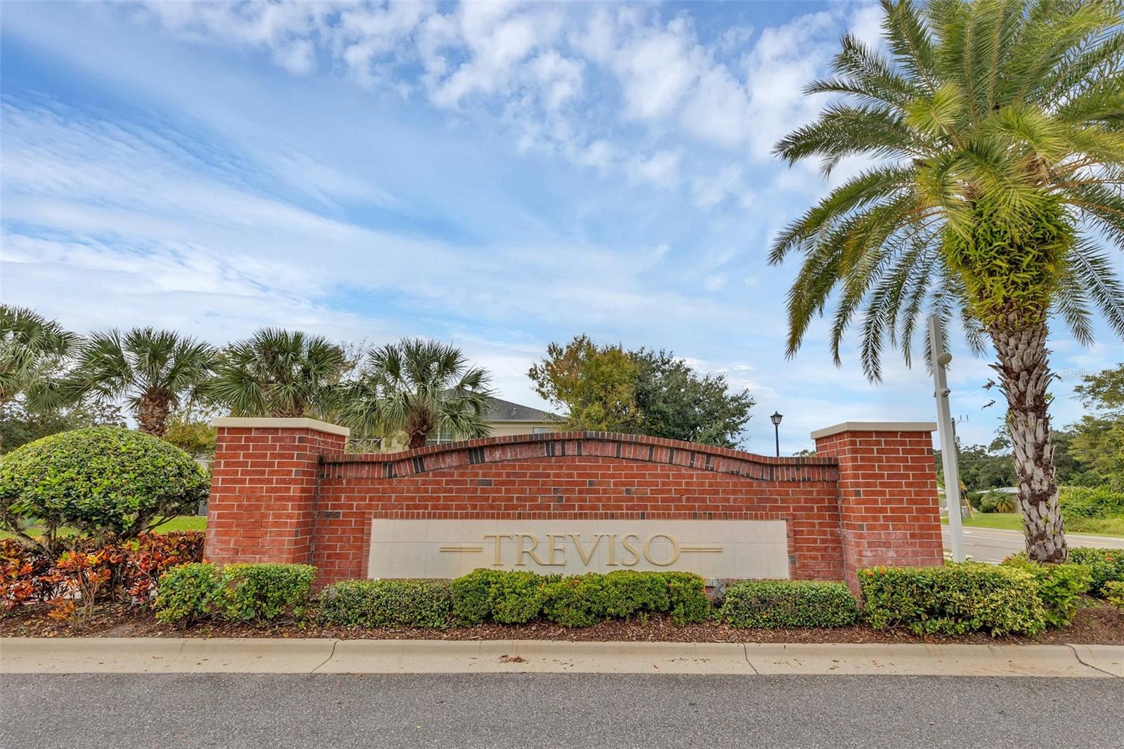 AMBERLEE TWNHMS - Residential