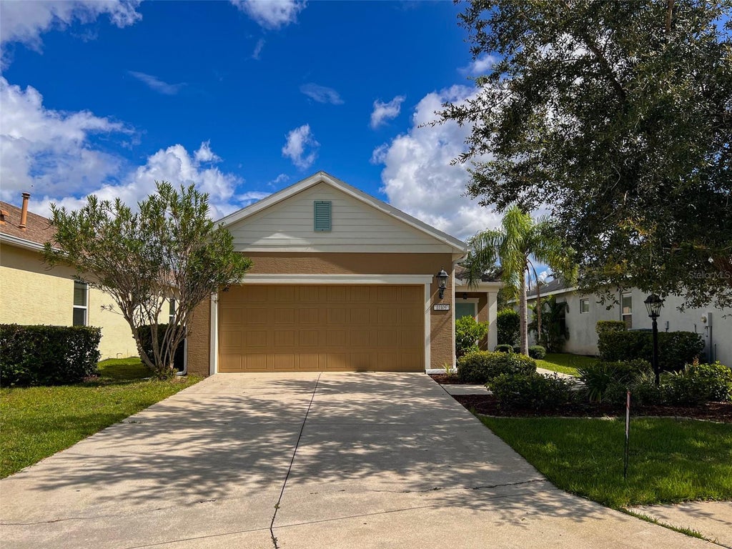 Photo of 11105 Encanto Terrace, Lakewood Ranch, FL 34211 (MLS # A4705929)