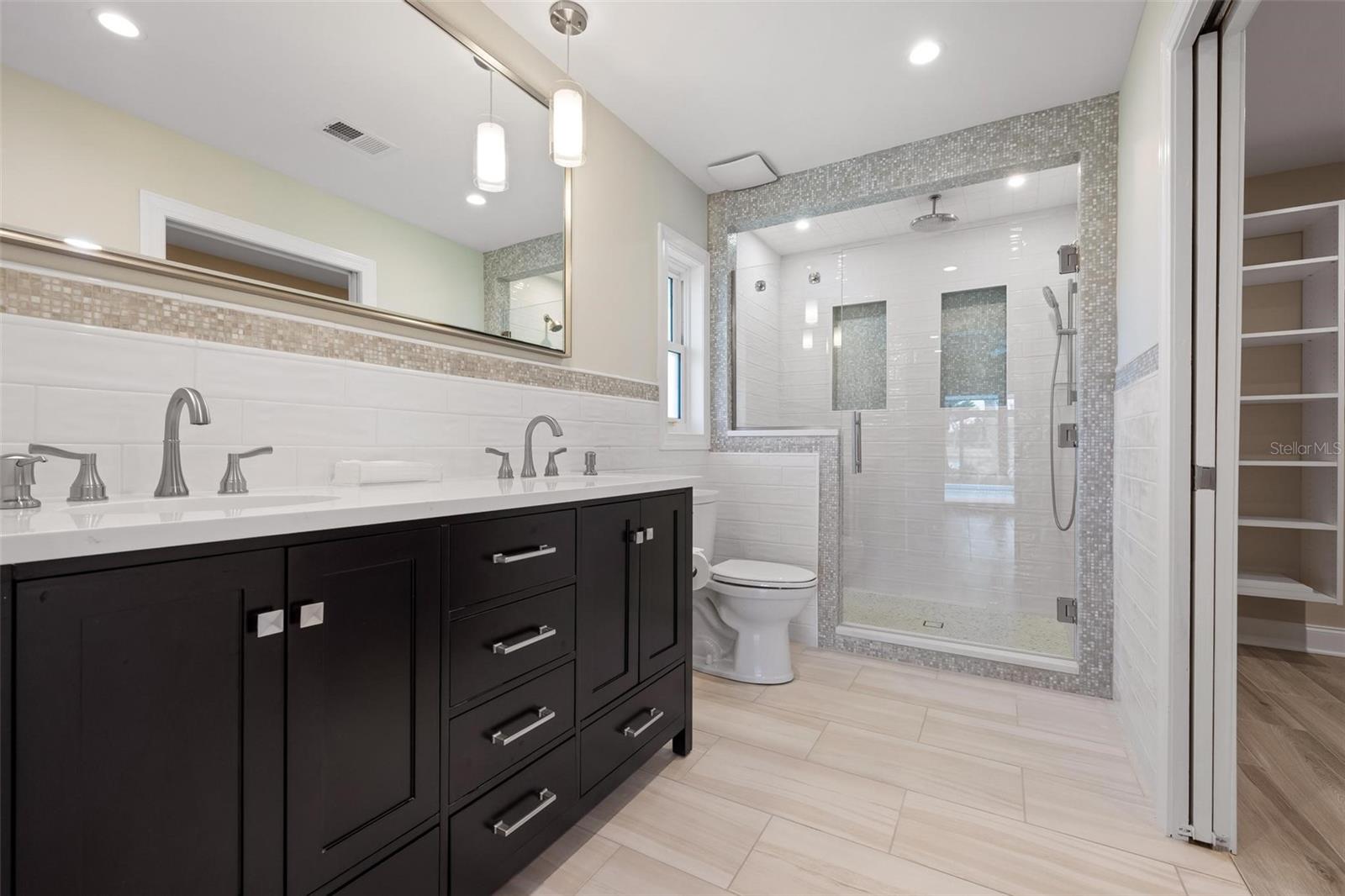 JACARANDA COUNTRY CLUB WEST VILLAGE - Residential