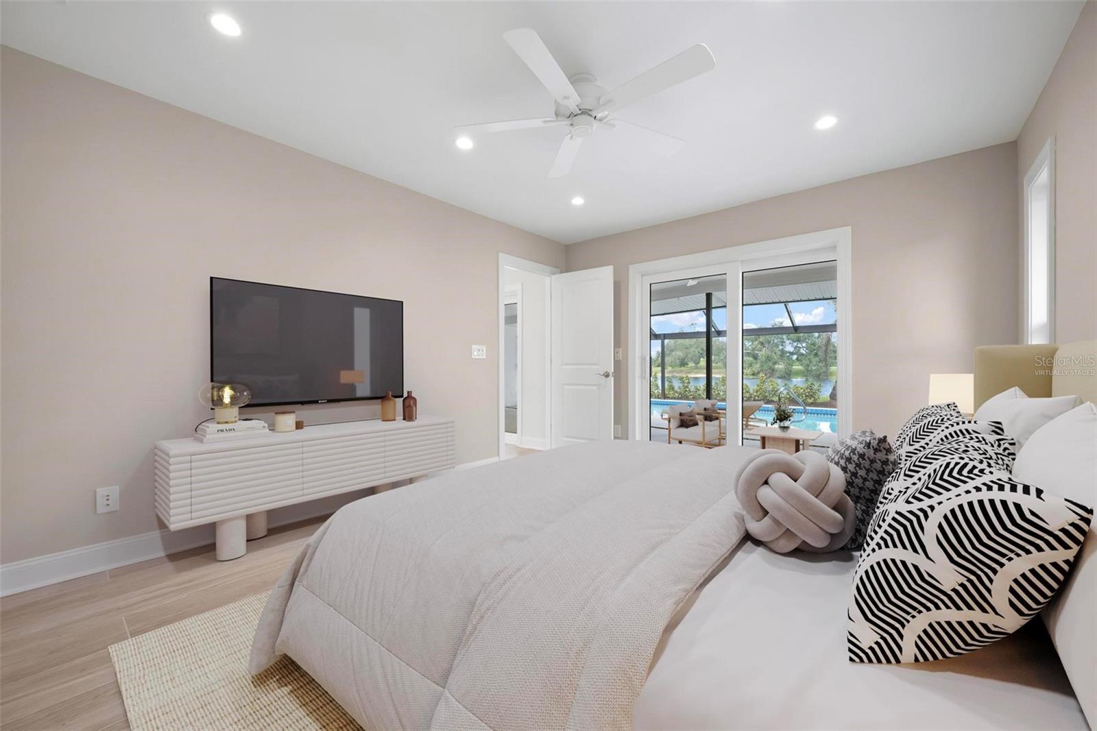 JACARANDA COUNTRY CLUB WEST VILLAGE - Residential
