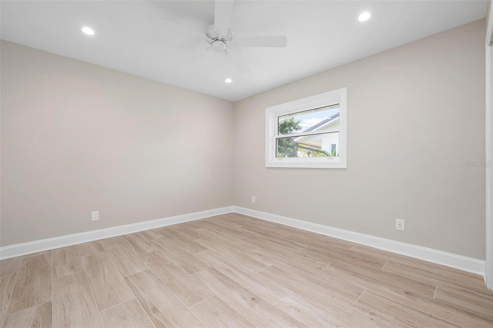 JACARANDA COUNTRY CLUB WEST VILLAGE - Residential