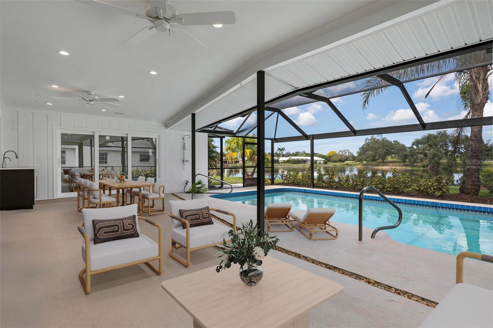 JACARANDA COUNTRY CLUB WEST VILLAGE - Residential