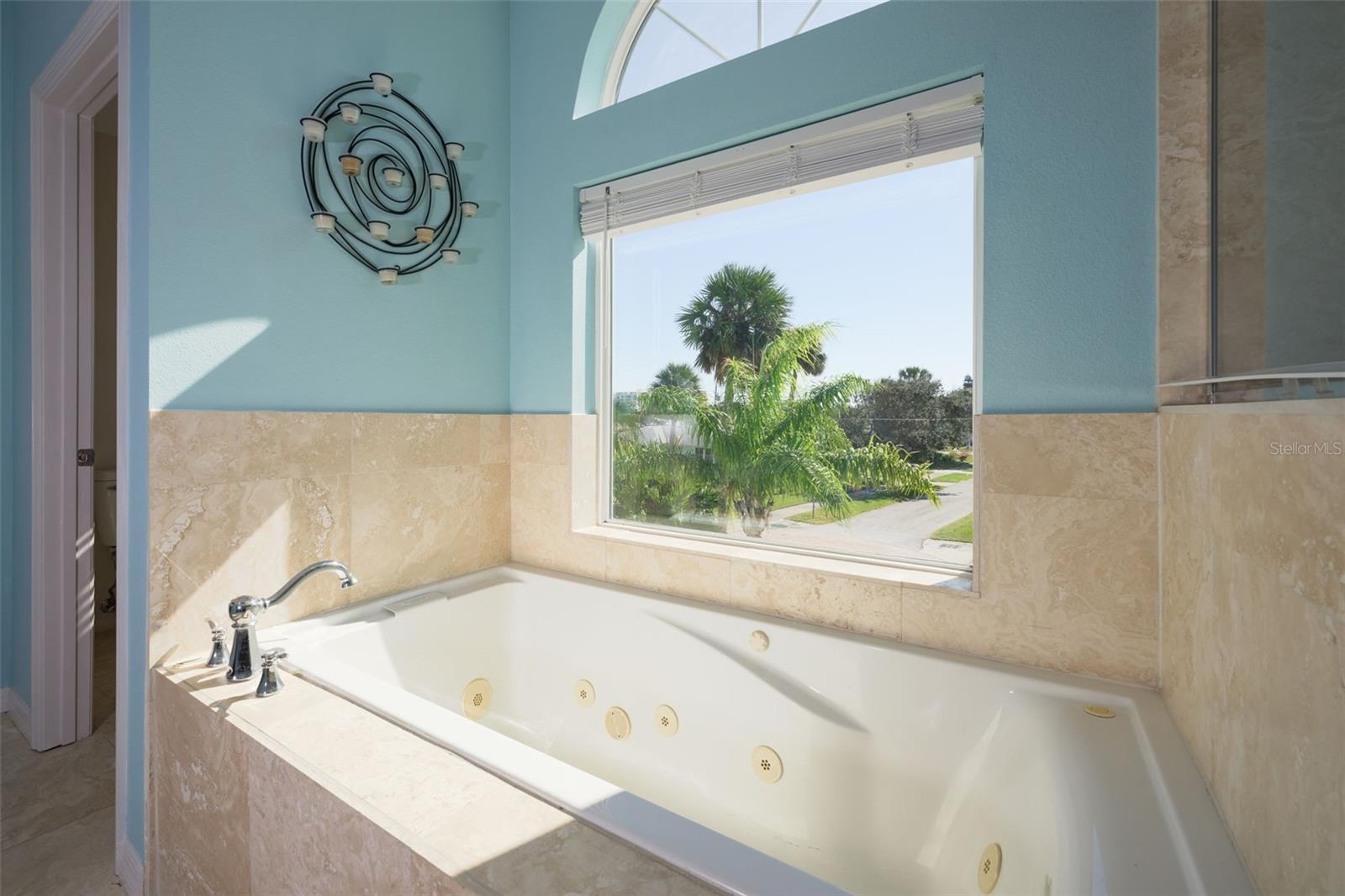 ROCKEFELLER HEIGHTS - Residential