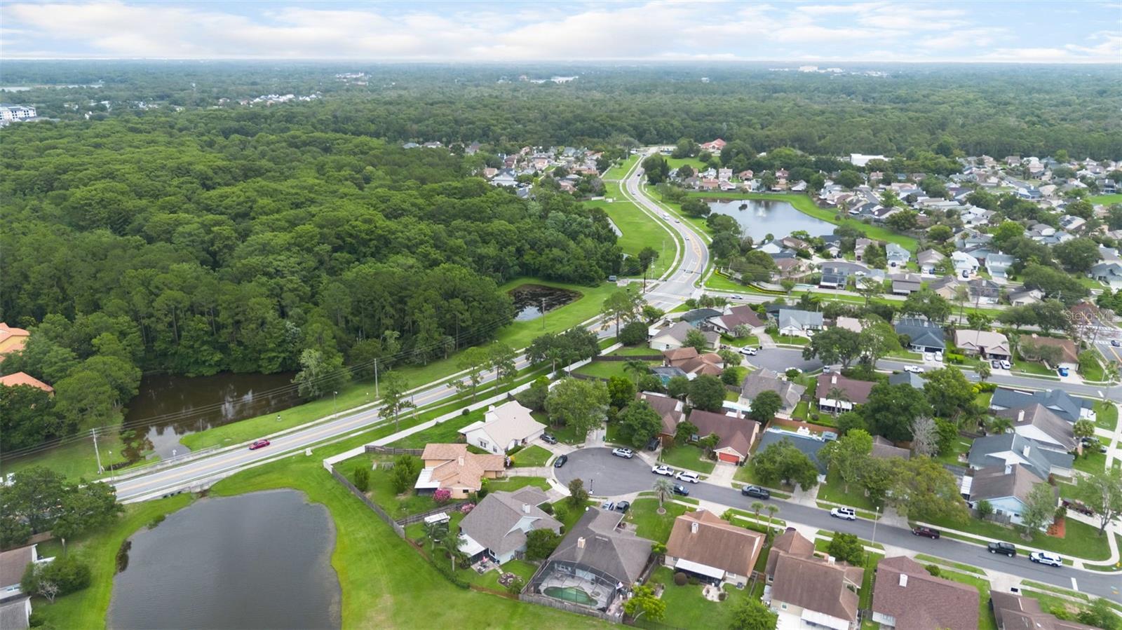 LAKEWOOD AT THE CROSSINGS UNIT 1 - Residential