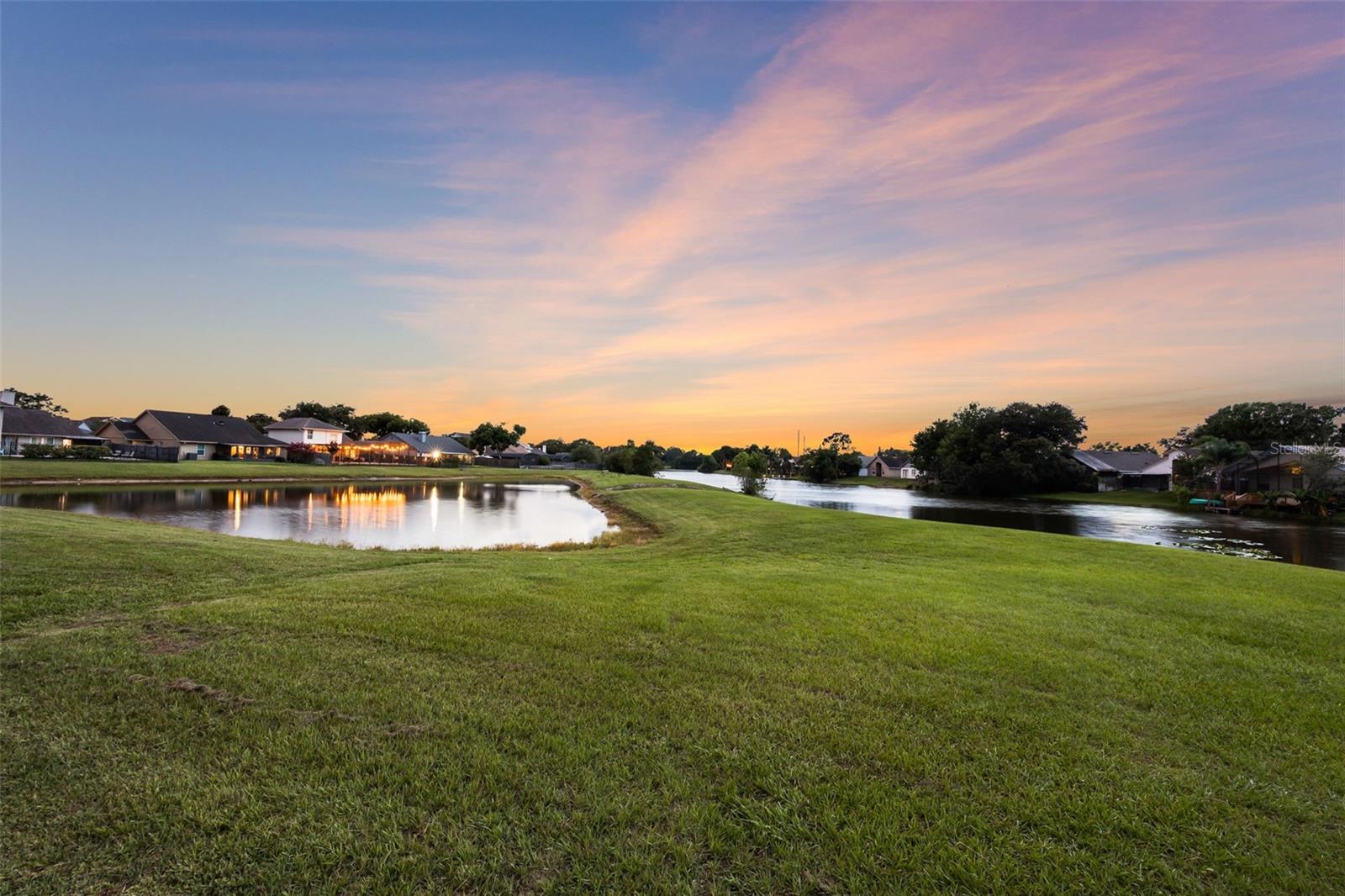 LAKEWOOD AT THE CROSSINGS UNIT 1 - Residential