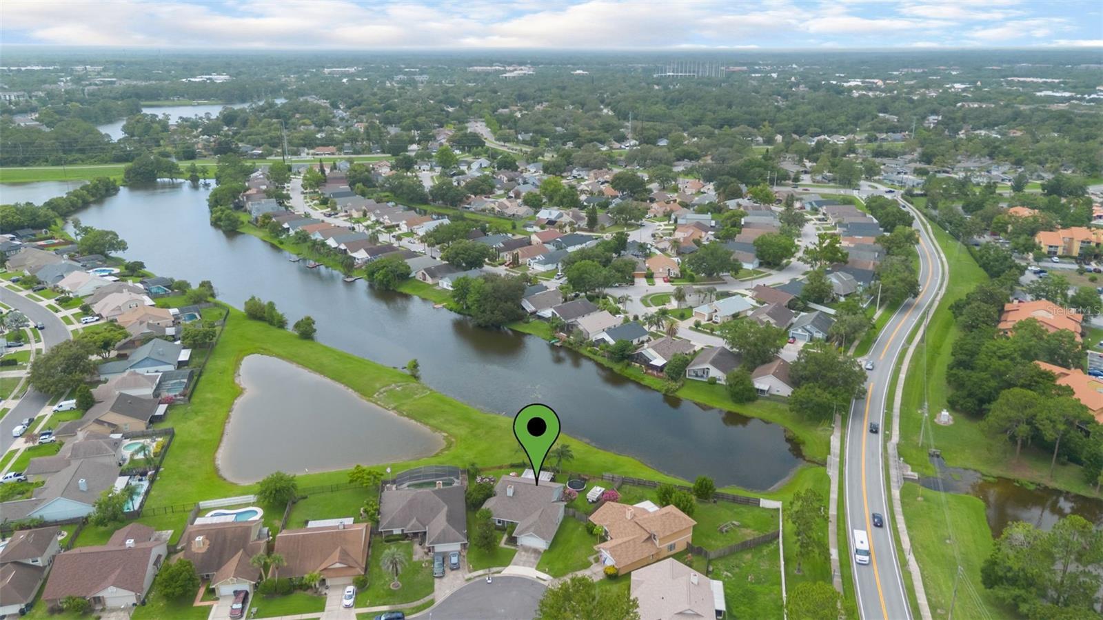 LAKEWOOD AT THE CROSSINGS UNIT 1 - Residential