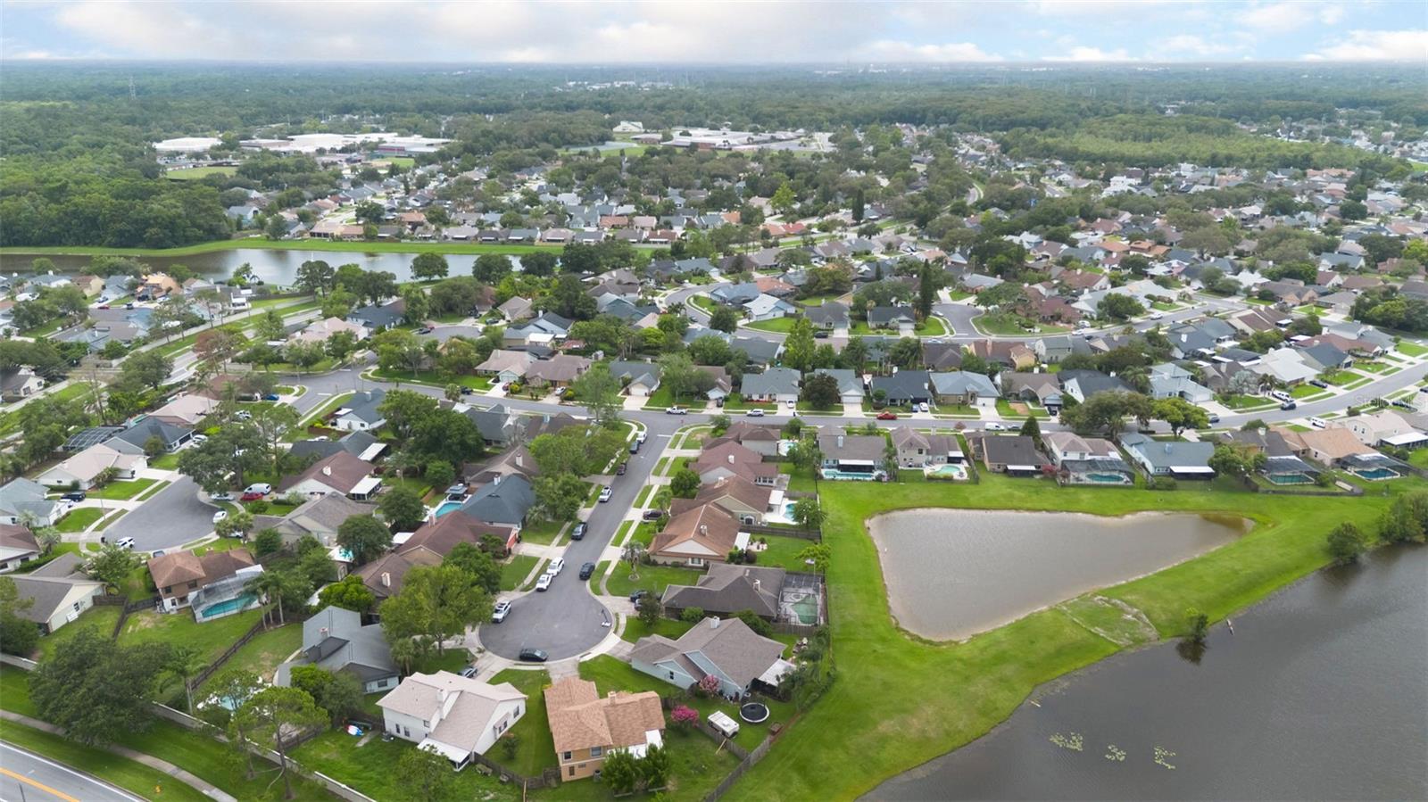 LAKEWOOD AT THE CROSSINGS UNIT 1 - Residential