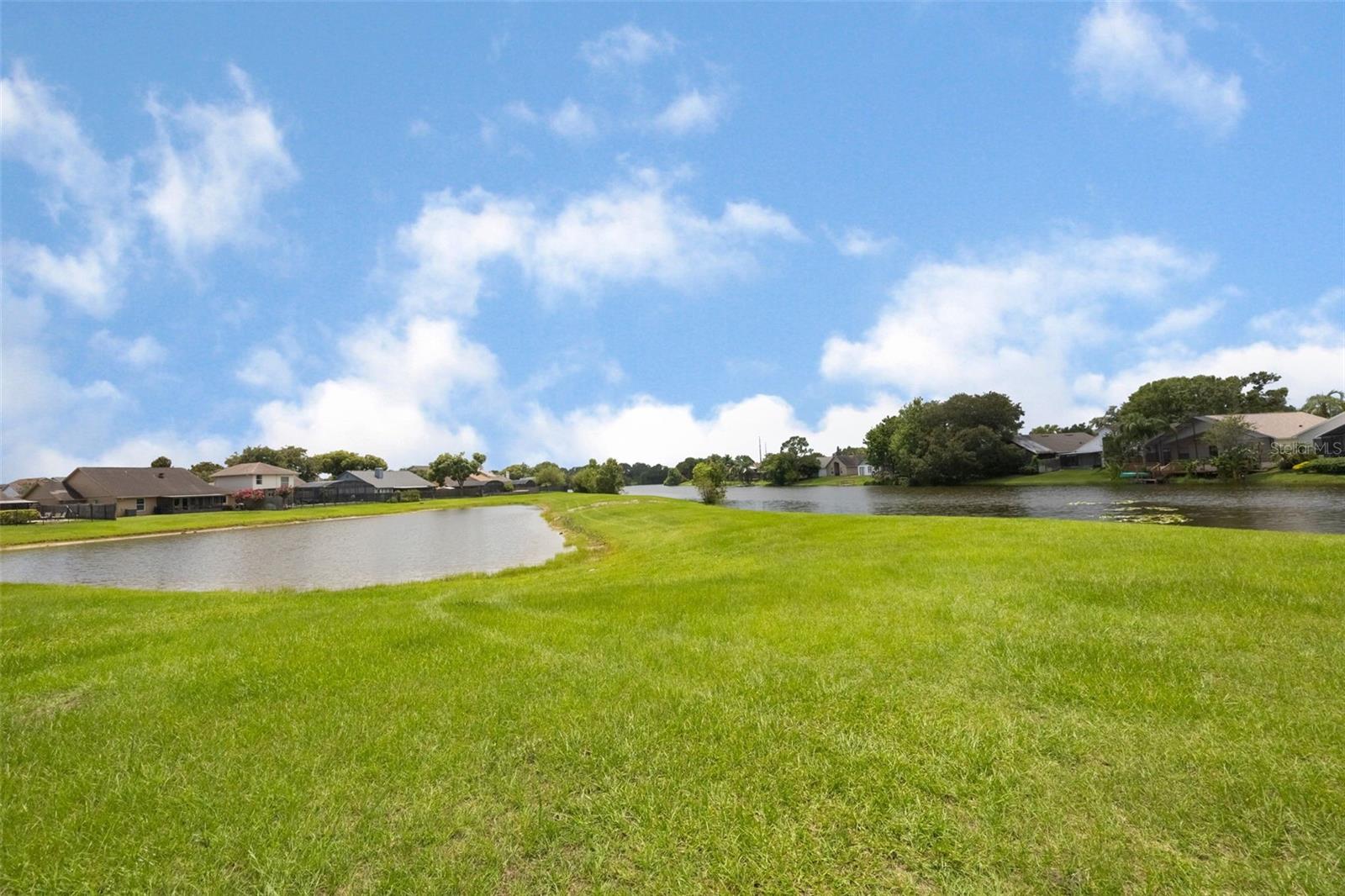 LAKEWOOD AT THE CROSSINGS UNIT 1 - Residential