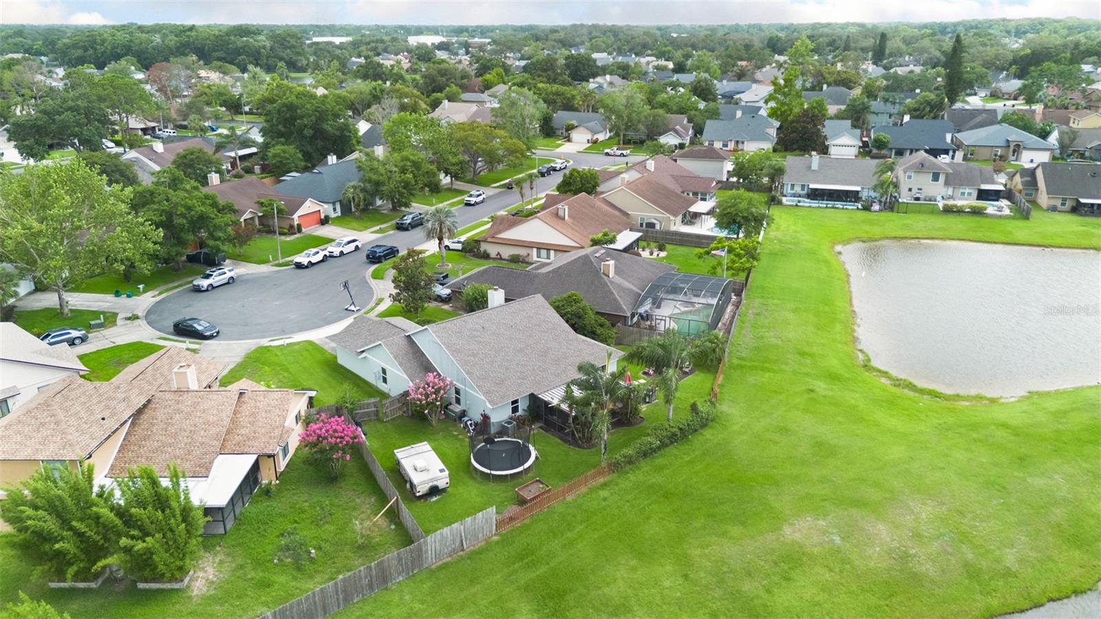 LAKEWOOD AT THE CROSSINGS UNIT 1 - Residential