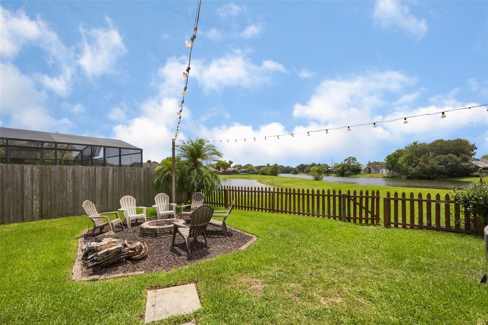 LAKEWOOD AT THE CROSSINGS UNIT 1 - Residential