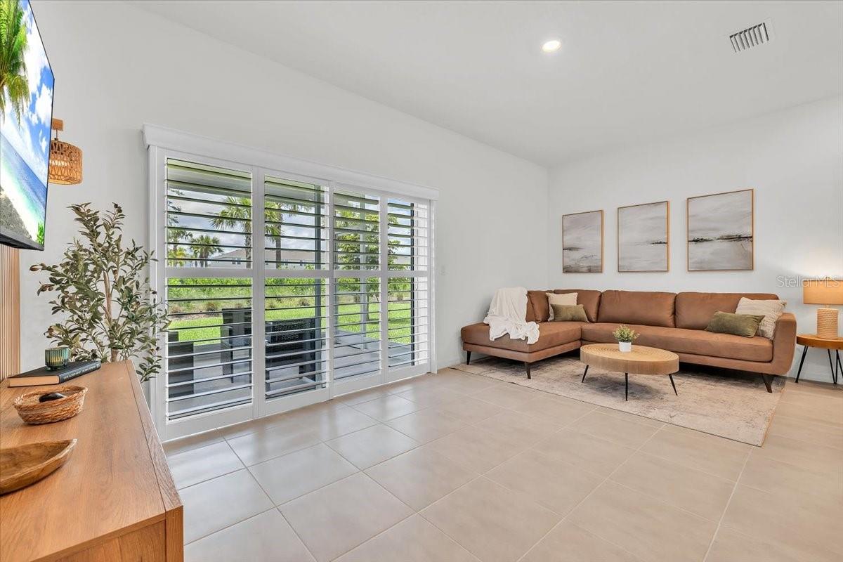 TOWNHOMES AT AZARIO - Residential