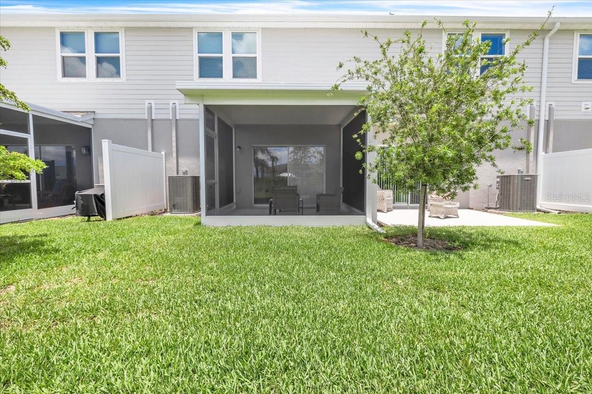 TOWNHOMES AT AZARIO - Residential