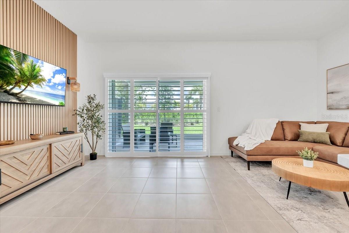 TOWNHOMES AT AZARIO - Residential