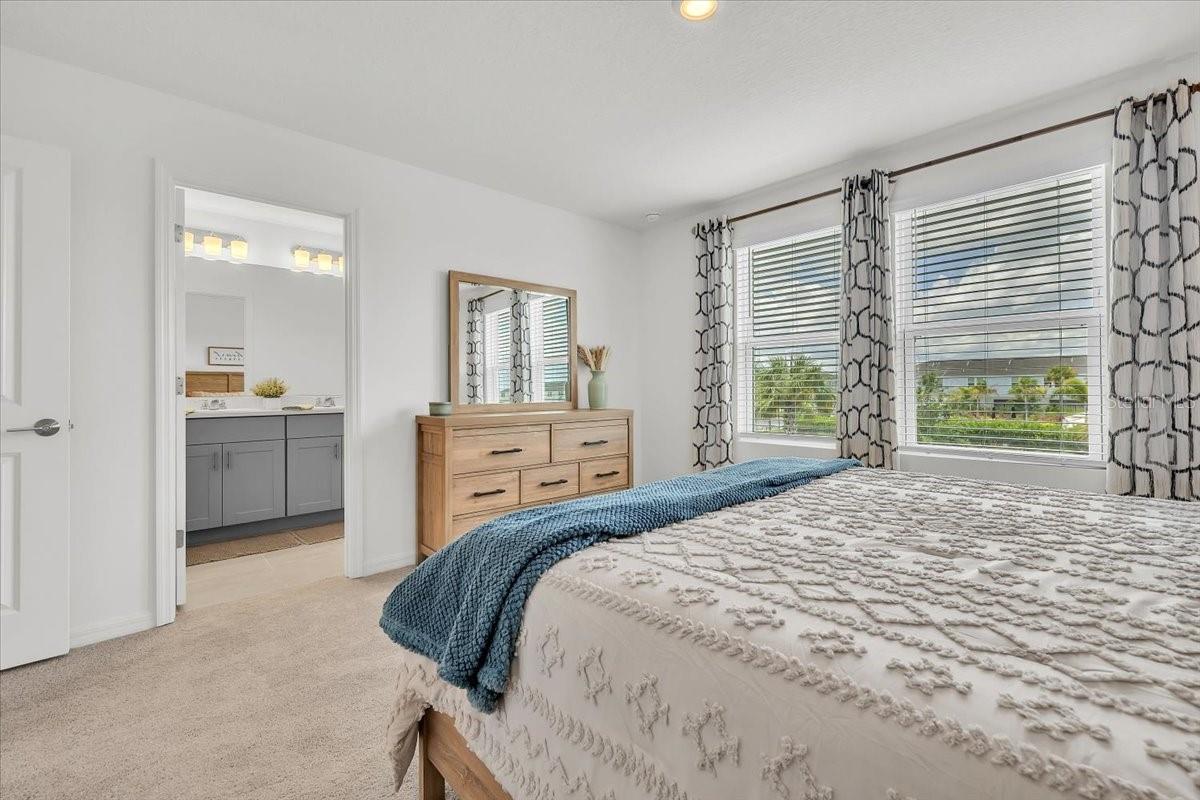 TOWNHOMES AT AZARIO - Residential