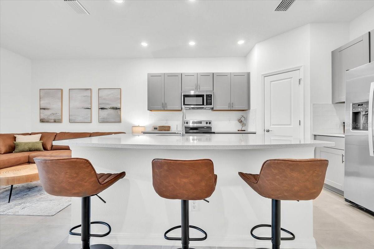 TOWNHOMES AT AZARIO - Residential