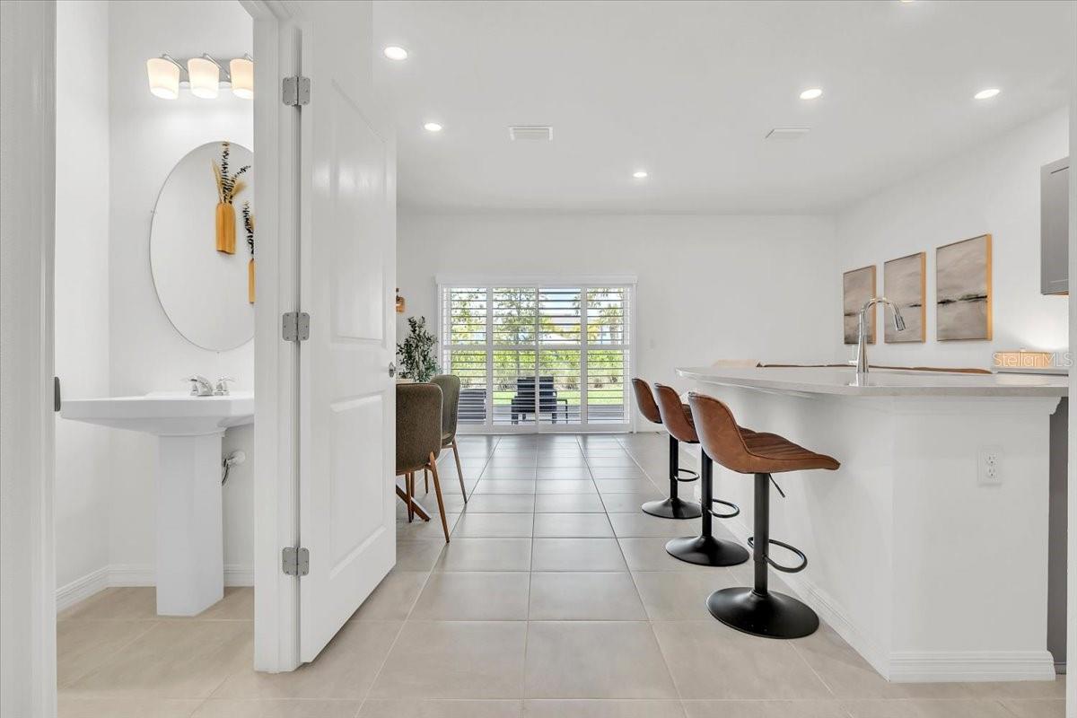 TOWNHOMES AT AZARIO - Residential