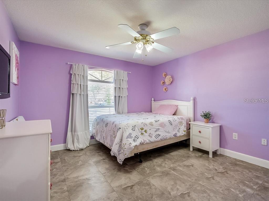 PINEWOOD FOREST, PH 1 - Residential Lease