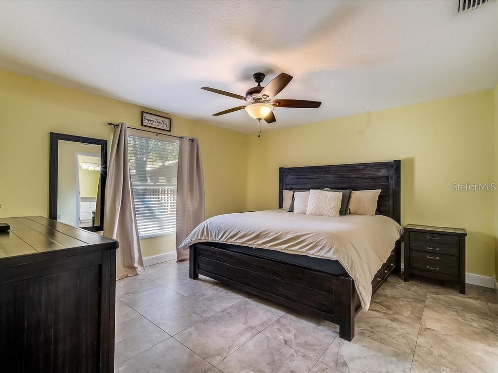 PINEWOOD FOREST, PH 1 - Residential Lease