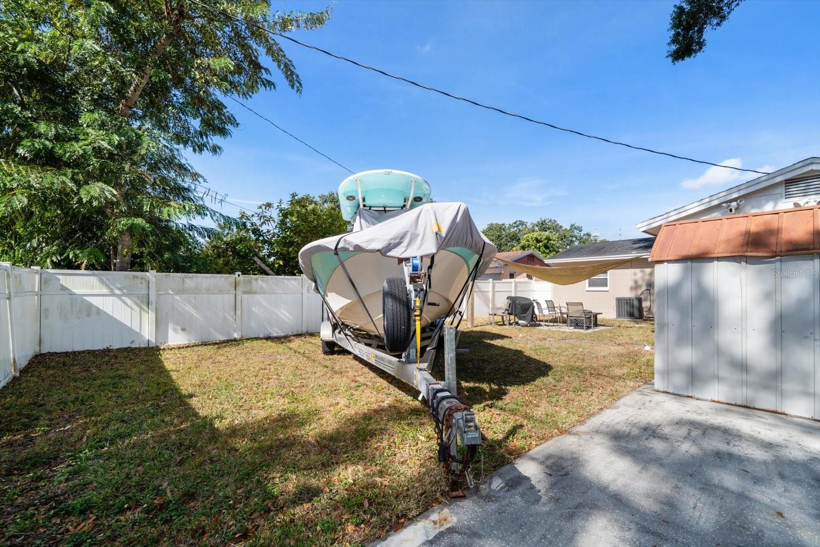 FRANCELLA PARK - Residential