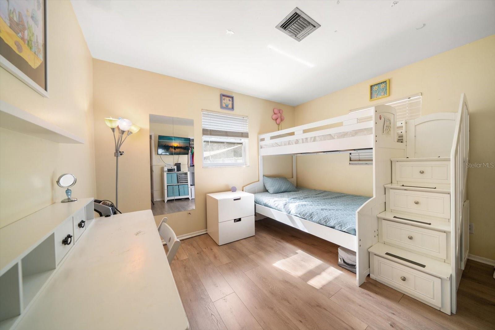 FRANCELLA PARK - Residential