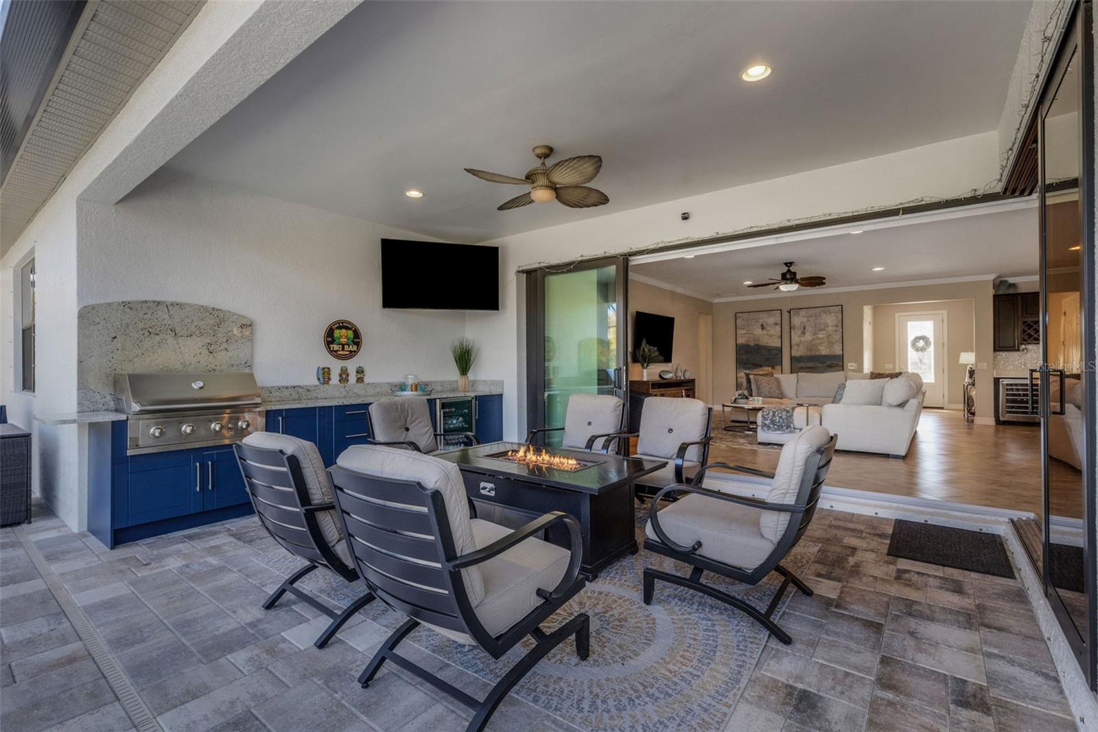 SANDHILL PRESERVE - Residential