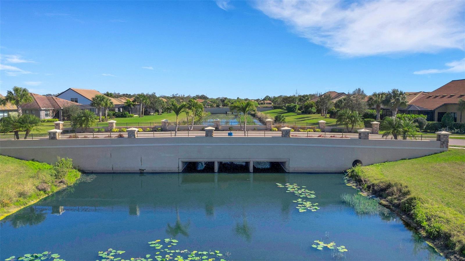 SANDHILL PRESERVE - Residential