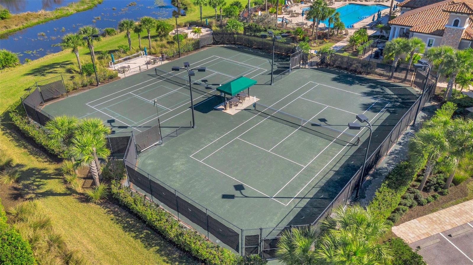 SANDHILL PRESERVE - Residential