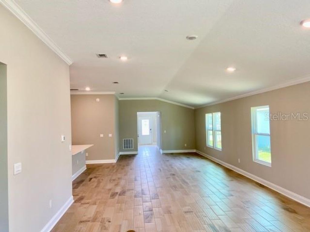 Photo of 10 Lumber Jack Trail, Palm Coast, FL 32137 (MLS # FC299111)
