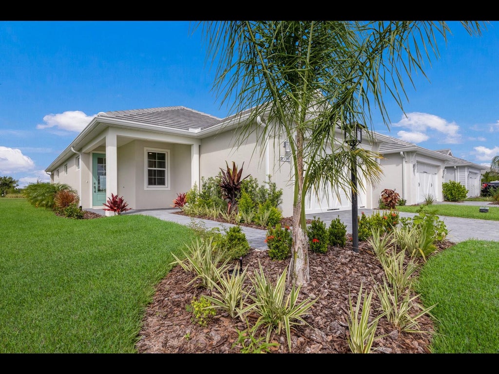 Photo of 1099 Waterline Court, Sarasota, FL 34240 (MLS # A4697460)