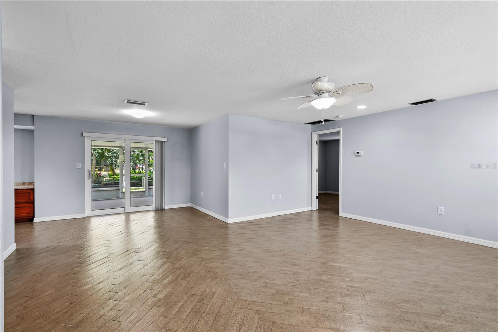 MANALEE FIRST ADD - Residential Lease