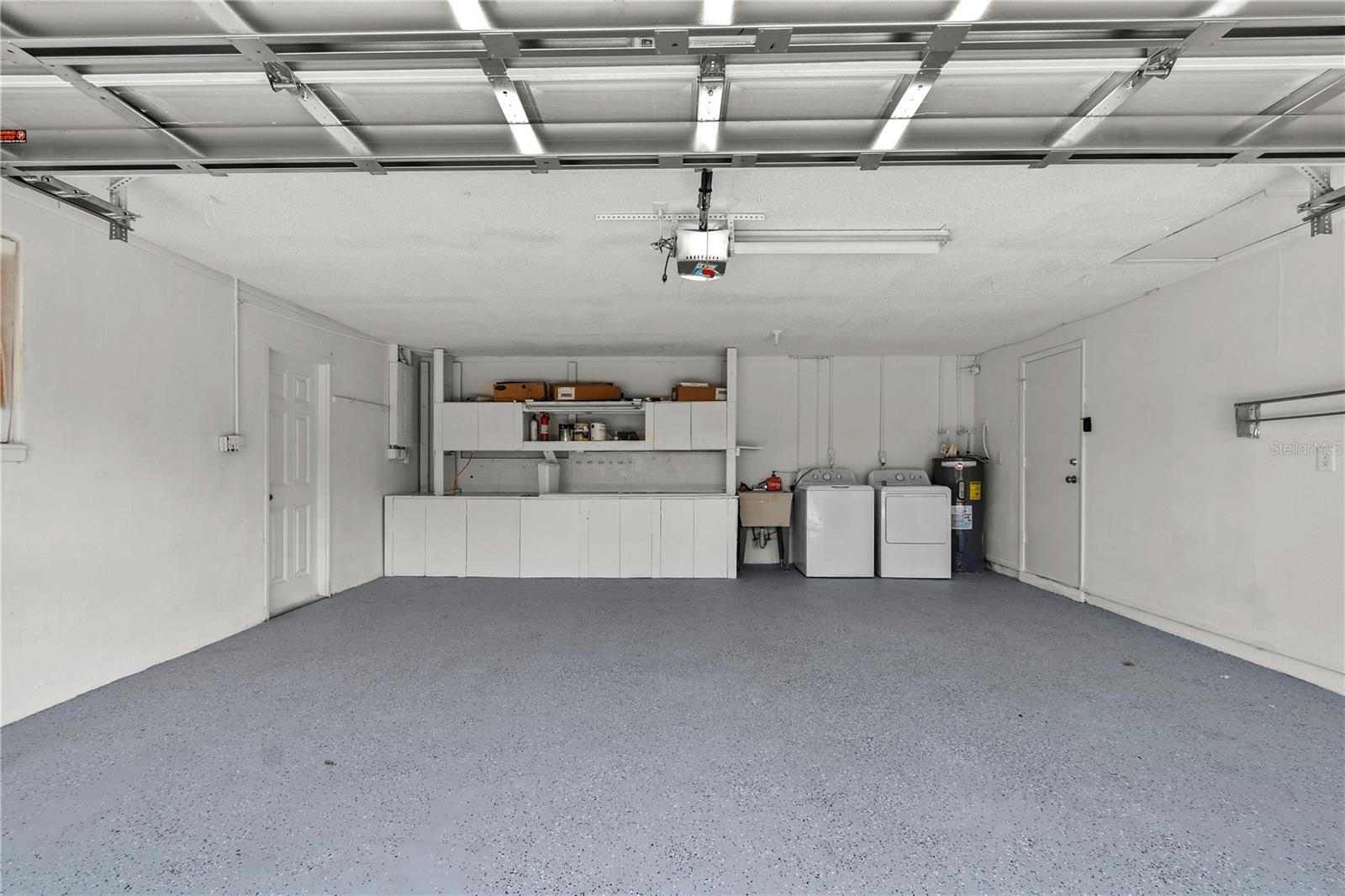 MANALEE FIRST ADD - Residential Lease