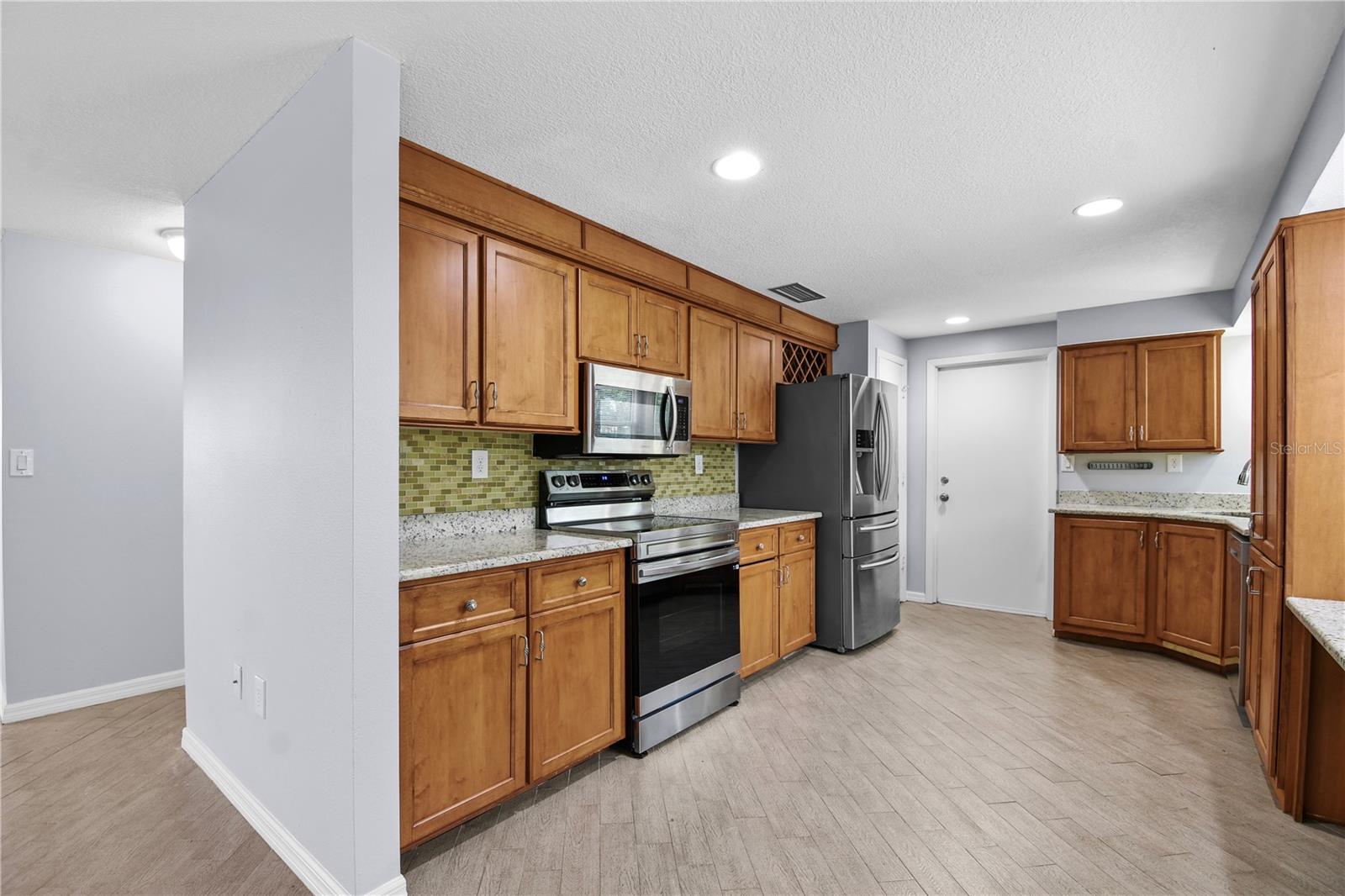 MANALEE FIRST ADD - Residential Lease