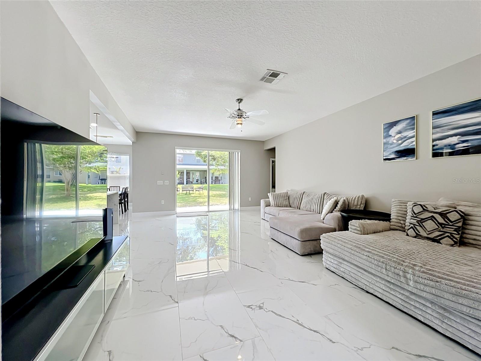 MOSS PARK RDG - Residential