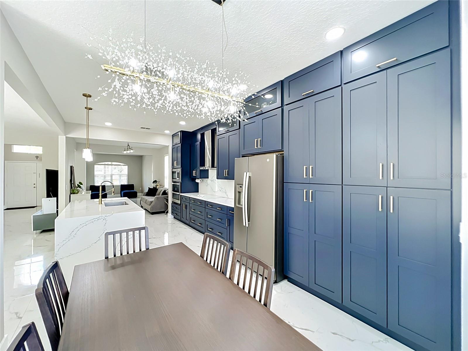 MOSS PARK RDG - Residential