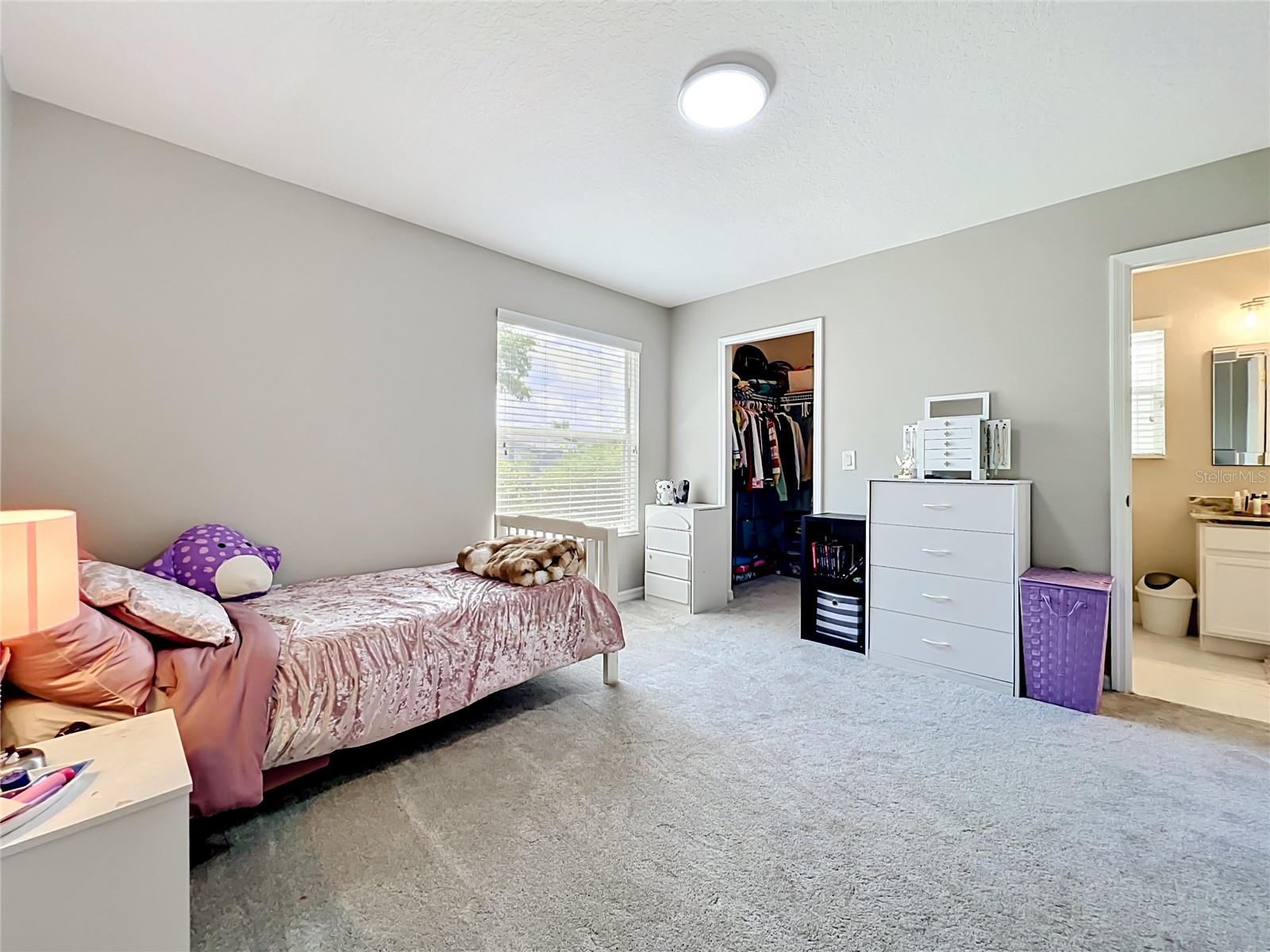 MOSS PARK RDG - Residential