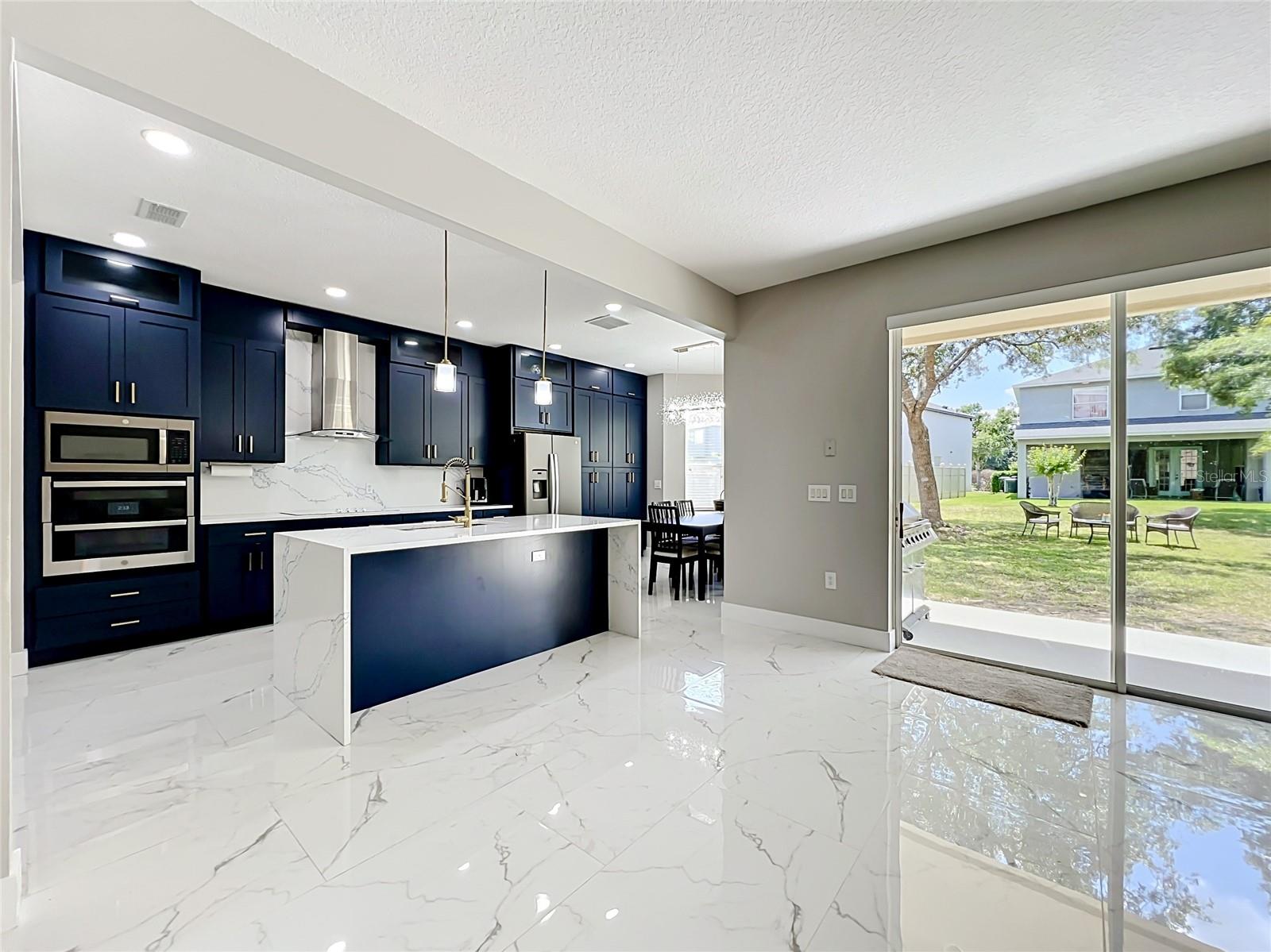 MOSS PARK RDG - Residential