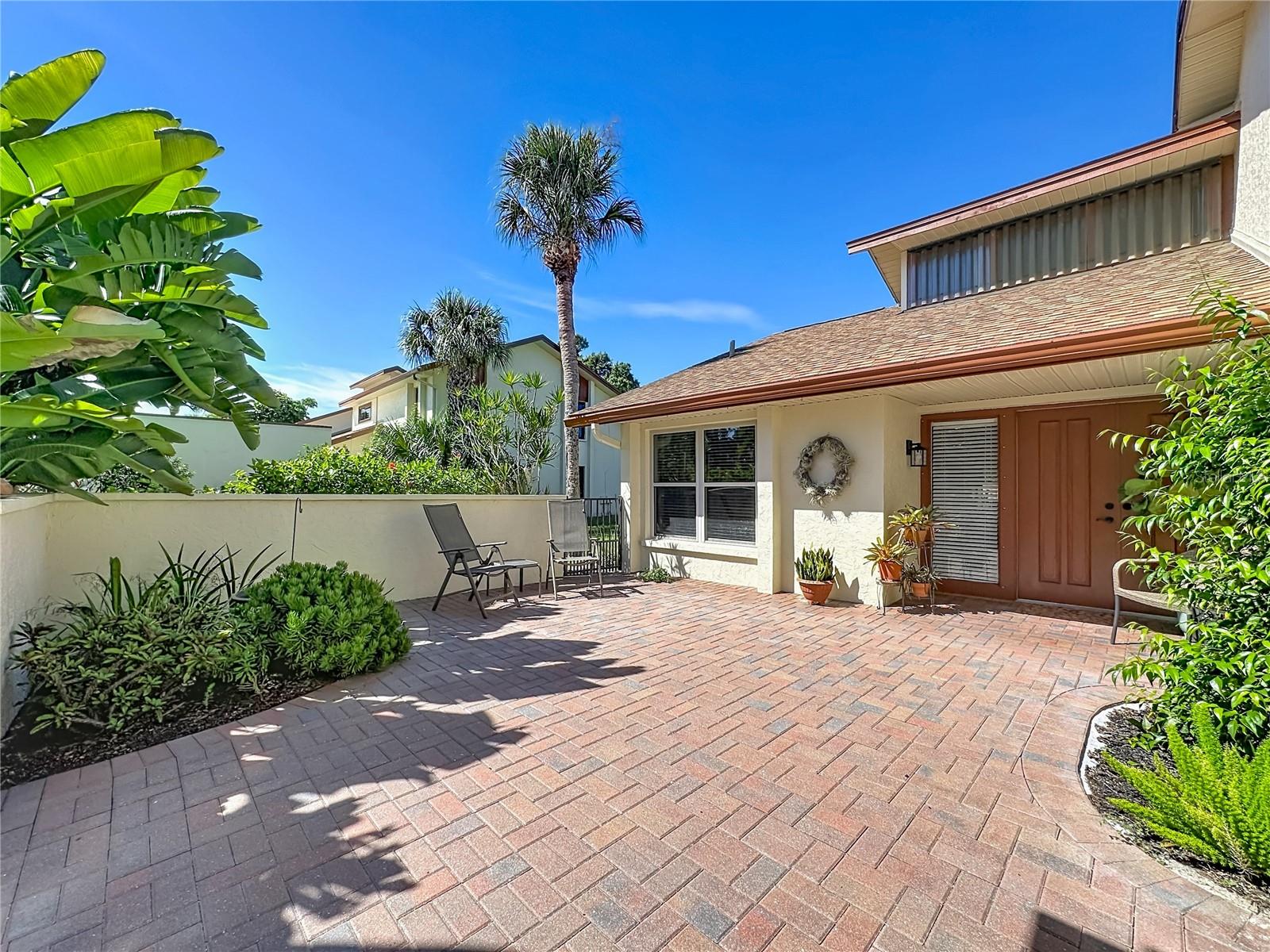 6010 COURTSIDE DRIVE