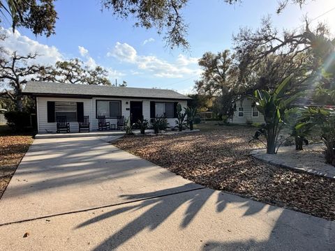 2440 HILLVIEW STREET SARASOTA FL 34239