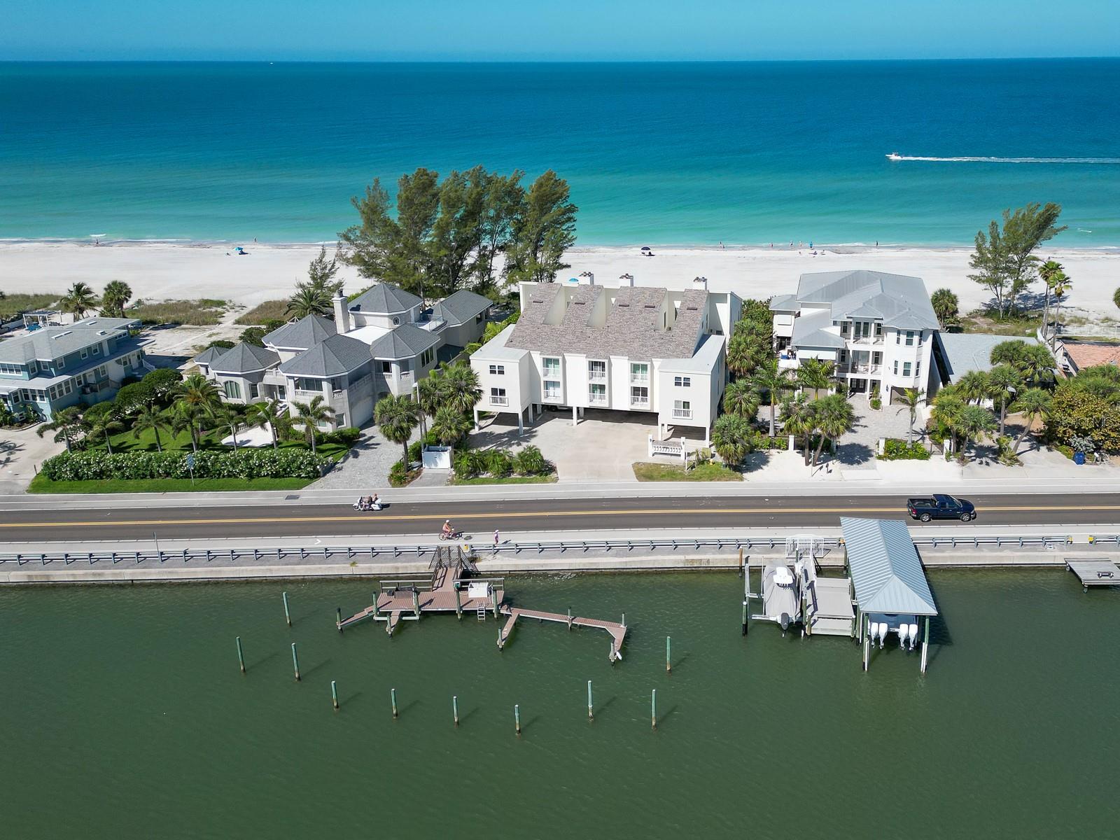 PIPERS III A CONDO - Residential